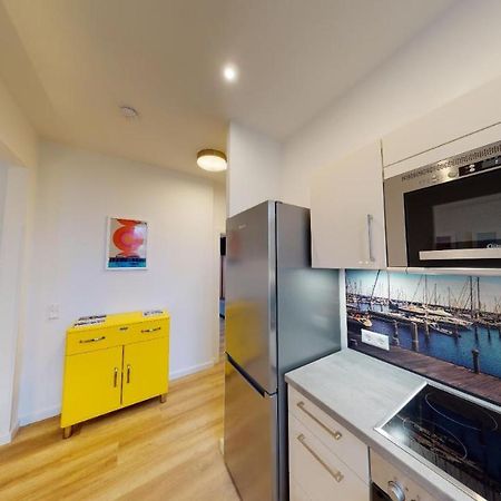 Lieblingsapartment No.3 Mit 2 Schlafzimmern In Top City-Lage Rostock Luaran gambar