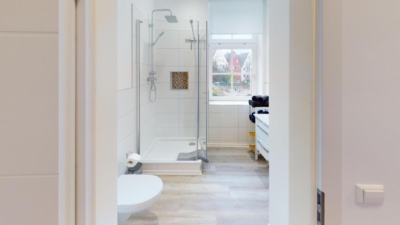 Lieblingsapartment No.3 Mit 2 Schlafzimmern In Top City-Lage Rostock Luaran gambar