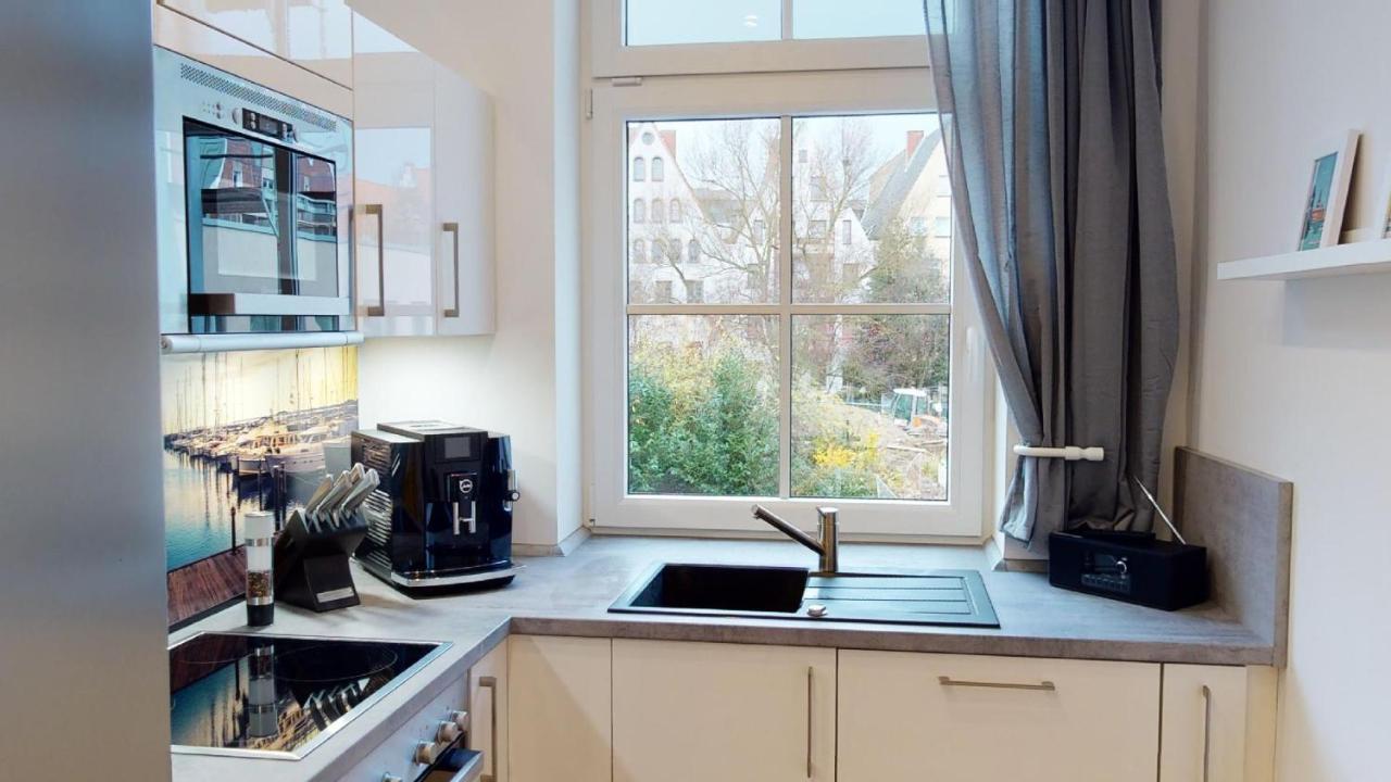 Lieblingsapartment No.3 Mit 2 Schlafzimmern In Top City-Lage Rostock Luaran gambar