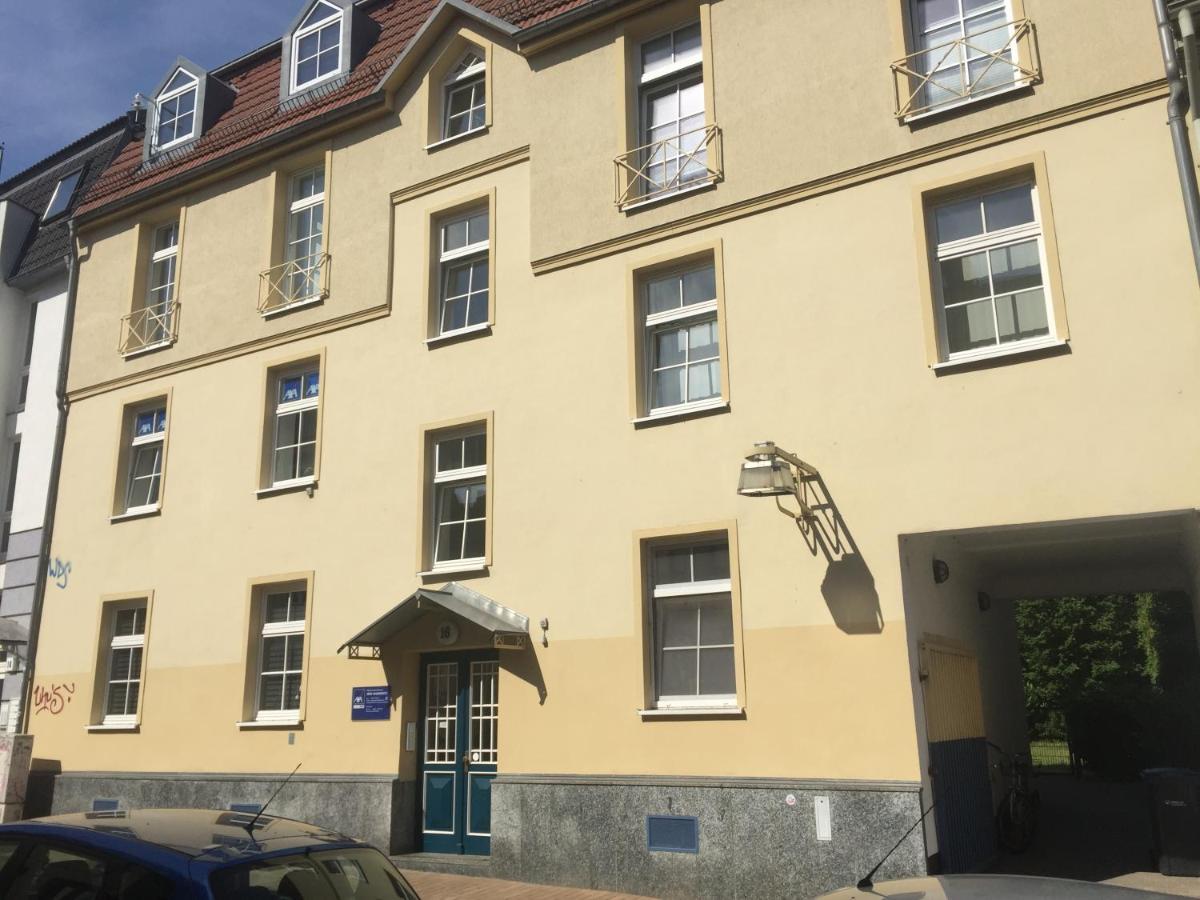 Lieblingsapartment No.3 Mit 2 Schlafzimmern In Top City-Lage Rostock Luaran gambar